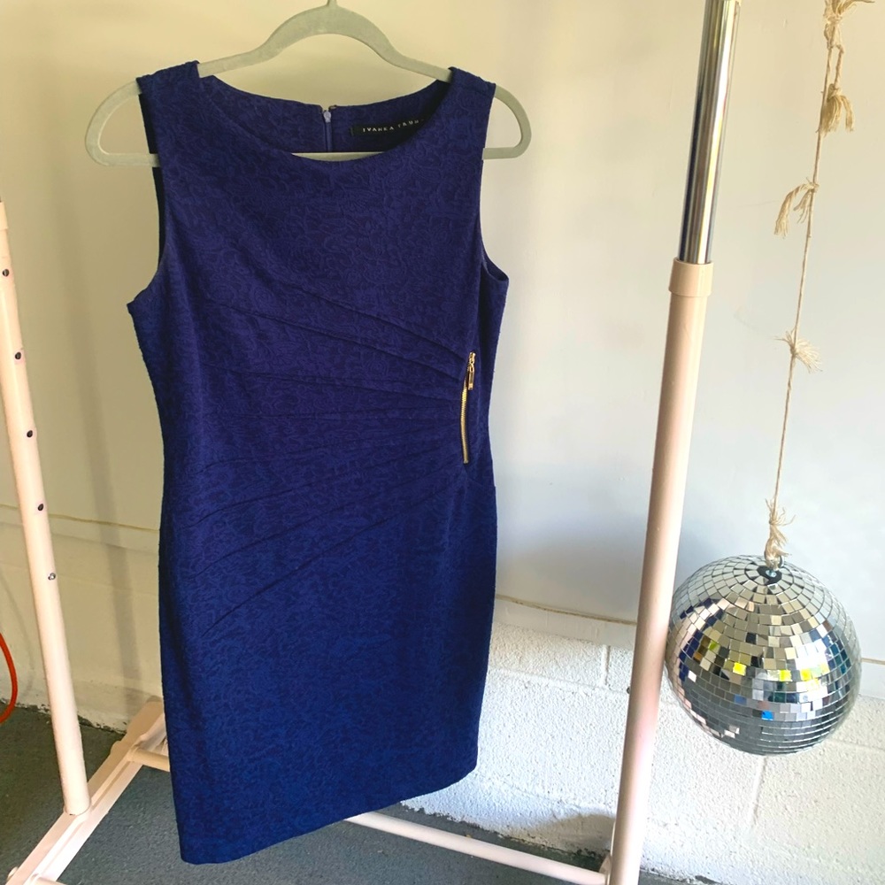 BLUE MIDI GOLD ZIPPER DETAIL DRESS